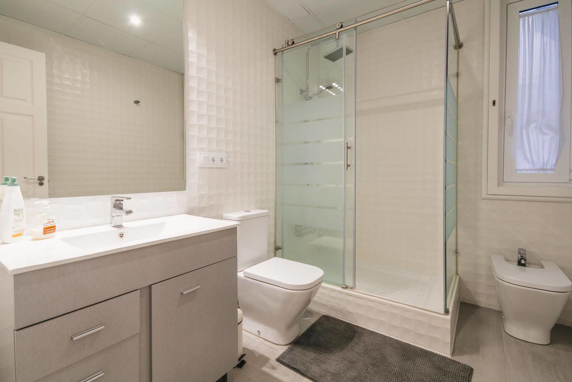 Fuencarral Appartement Madrid Buitenkant foto